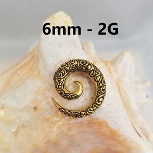 Engraved spiral brass and copper ear weight, hanger 2G PAIR NWT